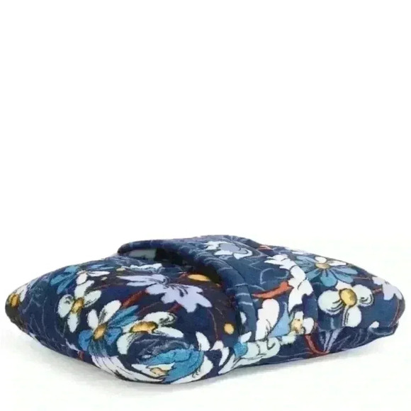 Vera Bradley Fleece Travel Blanket Pillow in Floral Bursts NWT